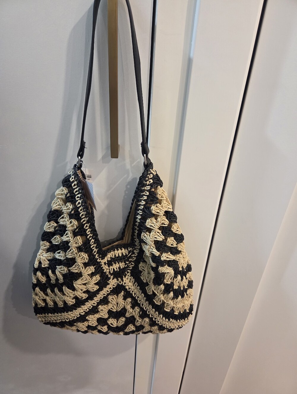 NWT Lulla Coleccion  Black and Cream Straw Shoulder Hobo Bag